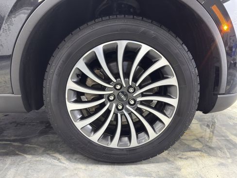 Used 2020 Lincoln Aviator Reserve w/ Equipment Group 201A image 32