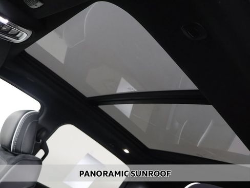 Used 2025 RAM 1500 Laramie w/ Sport Appearance Package AWD/4WD image 3