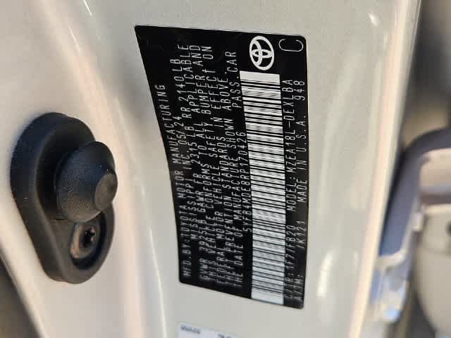 Used 2024 Toyota Corolla LE FWD image 29
