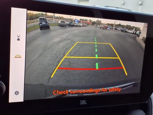 Used 2024 Toyota RAV4 Limited image 19