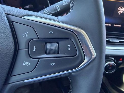 New 2026 Chevrolet Trax LT w/ Driver Confidence Package FWD image 33