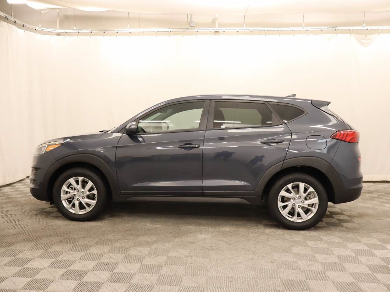 Used 2019 Hyundai Tucson SE FWD image 2