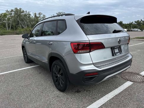 Certified 2023 Volkswagen Taos S FWD image 12