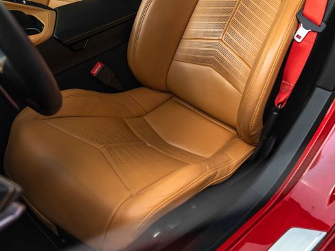Used 2021 Chevrolet Corvette Stingray Preferred Conv w/ Z51 Performance Package RWD image 26