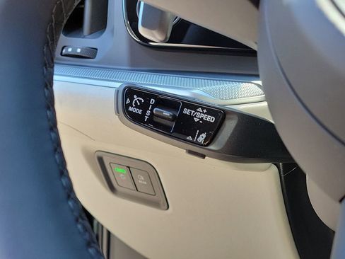 New 2026 Porsche Cayenne Coupe image 37