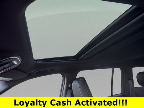 New 2025 Jeep Grand Cherokee Altitude image 18