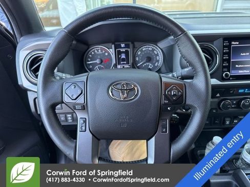 Used 2022 Toyota Tacoma TRD Pro image 11