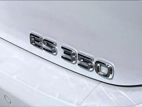 Used 2023 Lexus ES 350 w/ Premium Package FWD image 10