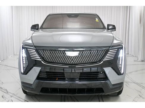 New 2026 Cadillac Escalade IQ Sport 2 w/ LPO, ONYX Package image 3