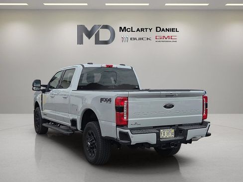 Used 2025 Ford F350 Lariat w/ Lariat Ultimate Package AWD/4WD image 13