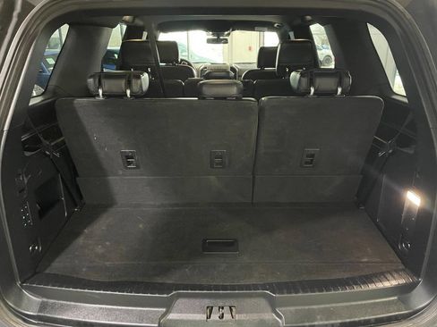 Used 2020 Ford Expedition XLT w/ Equipment Group 202A image 8