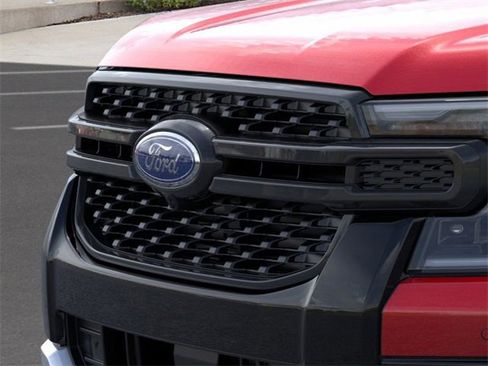 New 2025 Ford Ranger Lariat w/ Trailer Tow Package image 17