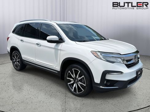 Used 2019 Honda Pilot Touring image 8