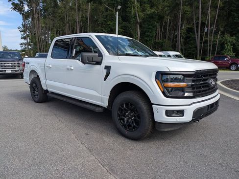 New 2026 Ford F150 XLT w/ Equipment Group 302A MID AWD/4WD image 2