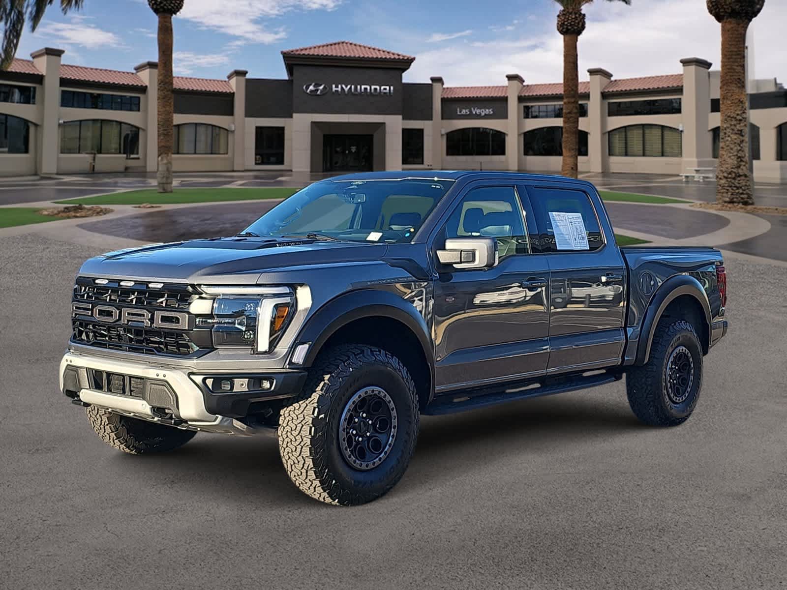 Used 2025 Ford F150 Raptor AWD/4WD image 4