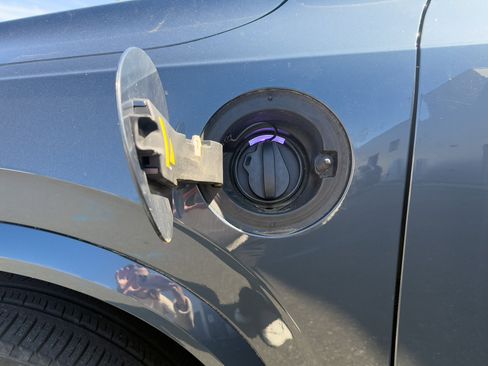 Certified 2022 Volvo XC90 T8 Inscription Expression w/ Advanced Package image 15