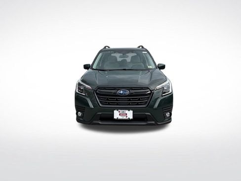 Certified 2024 Subaru Forester Premium AWD/4WD image 5