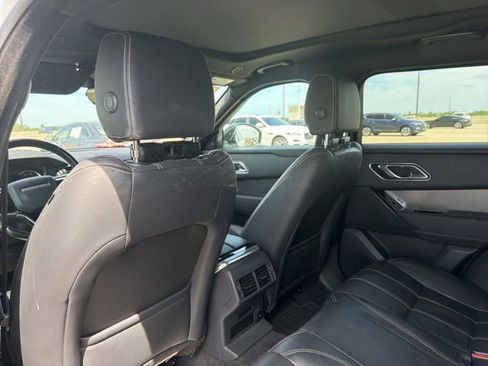Used 2022 Land Rover Range Rover Velar S image 11