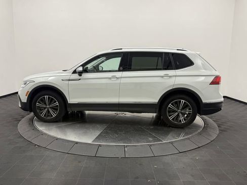 Used 2024 Volkswagen Tiguan Wolfsburg Edition image 4