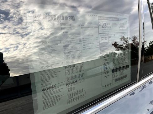 New 2026 Volvo XC90 B6 Plus w/ Protection Package Premier image 37