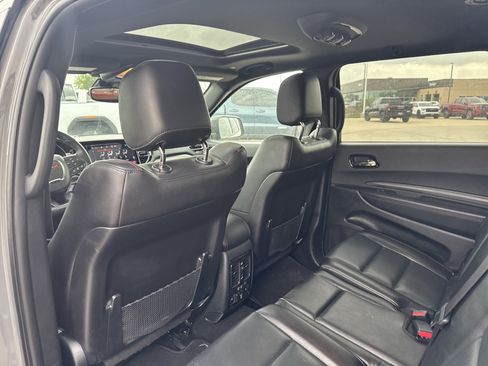 Used 2025 Dodge Durango GT image 9