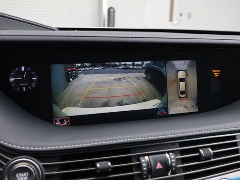 Used 2020 Lexus LS 500 w/ Interior Upgrade Package image 24