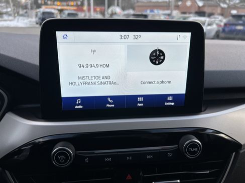 Used 2022 Ford Escape SE w/ Convenience Package image 25