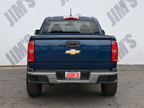 Used 2020 Chevrolet Colorado W/T w/ WT Convenience Package RWD image 6