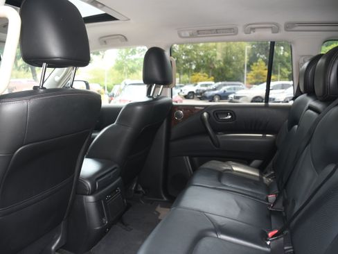 Used 2019 Nissan Armada SL w/ Premium Package AWD/4WD image 17
