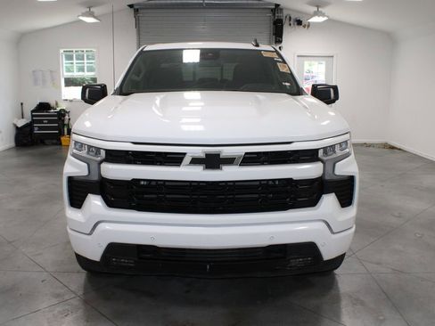 Used 2024 Chevrolet Silverado 1500 RST w/ Convenience Package II AWD/4WD image 3