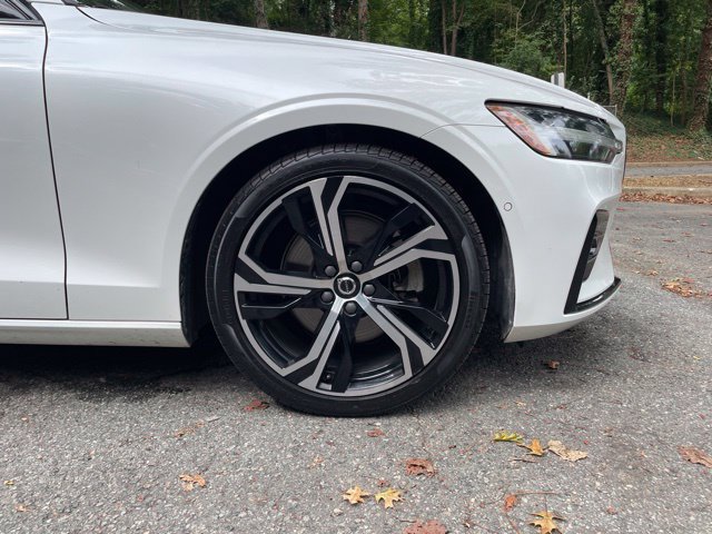 Certified 2023 Volvo S60 B5 Plus AWD/4WD image 25