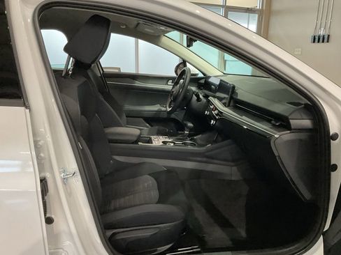 New 2026 Kia K5 LXS FWD image 20