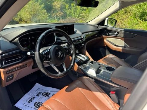 Used 2023 Acura MDX SH-AWD w/ Advance Package image 9