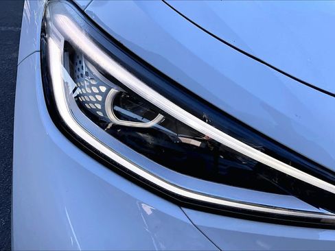 Used 2022 Volkswagen ID.4 Pro S image 27