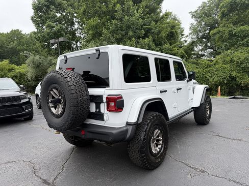 Used 2025 Jeep Wrangler Unlimited Rubicon 392 AWD/4WD image 6