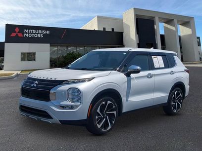 Used 2022 Mitsubishi Outlander SE