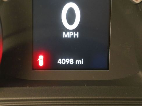 Used 2025 Jeep Wrangler Sport S image 19