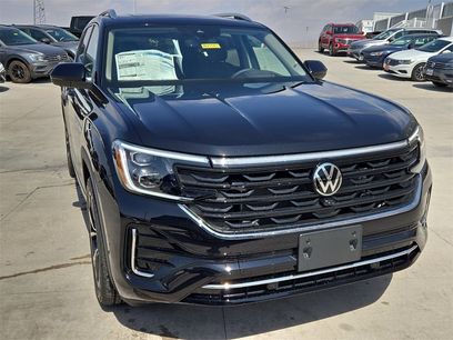 New 2025 Volkswagen Atlas SEL Premium R-Line
