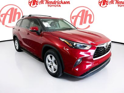 Used 2022 Toyota Highlander LE