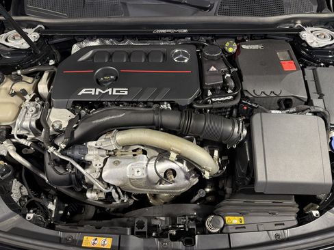 Used 2020 Mercedes-Benz CLA 35 AMG 4MATIC image 30