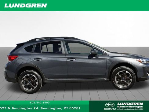 Used 2023 Subaru Crosstrek 2.0i Premium image 2