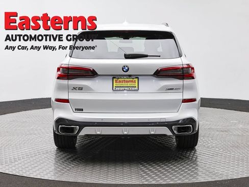 Used 2023 BMW X5 xDrive40i w/ M Sport Package AWD/4WD image 6