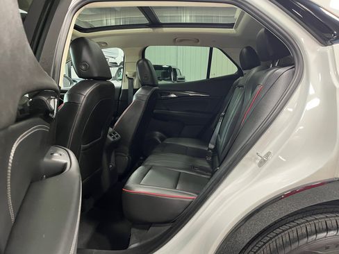 Certified 2022 Buick Envision Essence w/ Technology Package I image 11