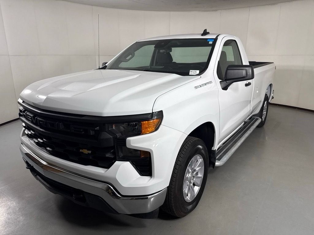 Used 2025 Chevrolet Silverado 1500 W/T RWD image 5