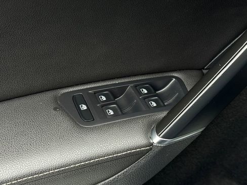 Used 2021 Volkswagen Golf 1.4T TSI image 34