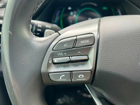 Used 2021 Hyundai Ioniq Limited FWD image 16