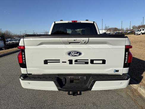 Used 2024 Ford F150 Lightning Flash image 9