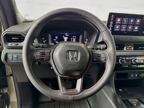 Used 2026 Honda Passport TrailSport image 12