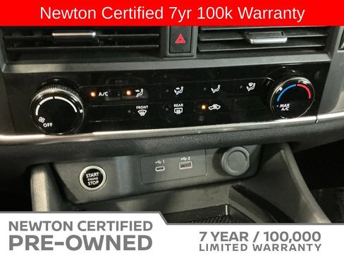 Used 2023 Nissan Rogue S AWD/4WD image 23