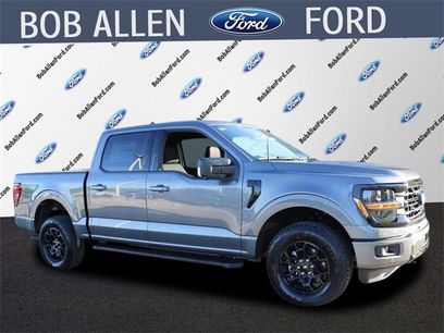 New 2025 Ford F150 XLT w/ Equipment Group 302A MID